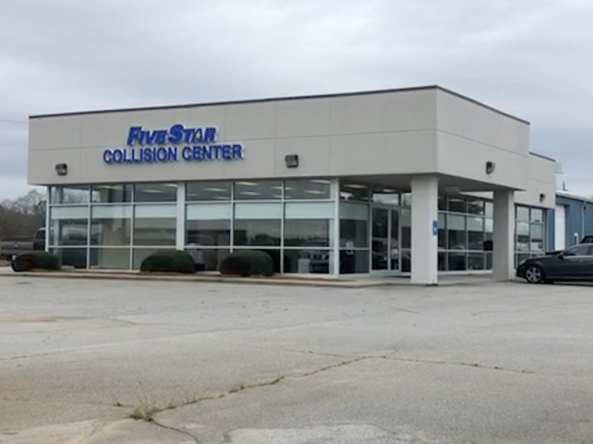 Five Star Collision Center Albany Earns Official Certification and