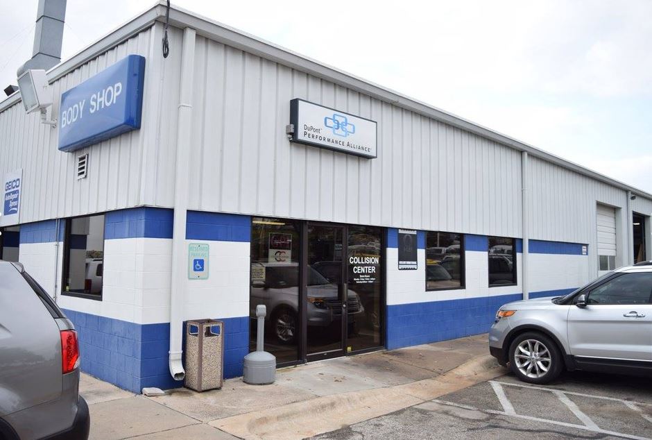 Maxwell Ford Collision Center Earns Official Certification and