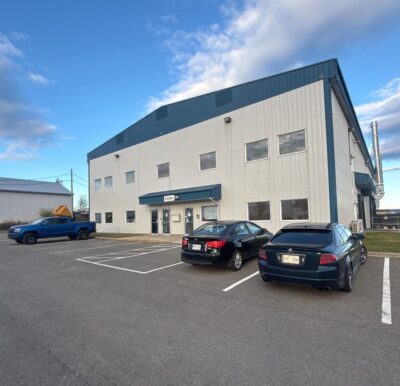 POUR DIFFUSION IMMÉDIATE: Carrosserie Auto Québec Lévis obtient la certification officielle de Centre de Carrosserie Certifié